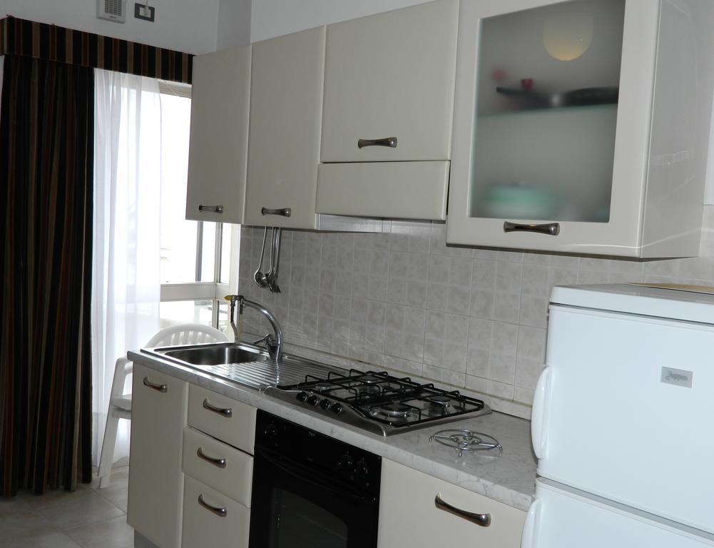 Residence Dei Fiori Бордігера Номер фото